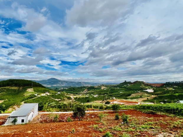1015M2 ĐẤT NGHỈ DƯỠNG GIÁ RẺ, THUỘC TOP VIEW ĐẸP TẠI NAM HÀ LÂM HÀ