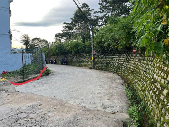 Bán Lô Đất Góc 2 Mặt Tiền Hẻm Đồi Mai Anh, Phường 6, TP. Đà Lạt – Full Thổ Cư, Sổ Riêng Xây Dựng