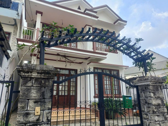 Bán Biệt Thự Tương Phố – Phường 9, Tp Đà Lạt, Vị Trí Gần Trung Tâm, Pháp Lý Rõ Ràng