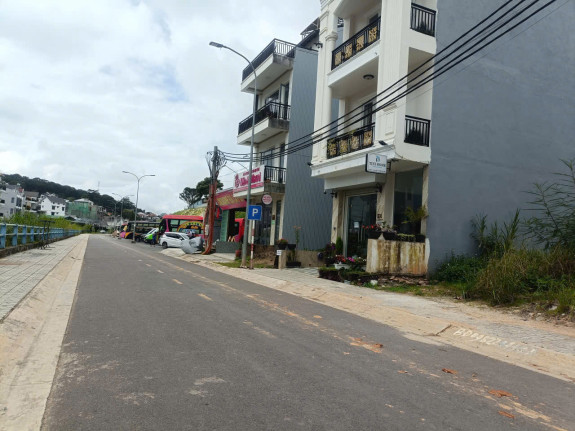 Bán Đất 2 Mặt Tiền Kqh Phạm Hồng Thái – Phường 10, Tp Đà Lạt, Vị Trí Trung Tâm