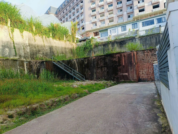 Bán Đất Gần Trục Đường Phan Chu Trinh, Phường 9, TP. Đà Lạt | Vị Trí Trung Tâm, Diện Tích Rộng, Sẵn Đất ODT
