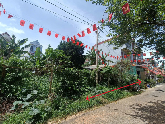 404