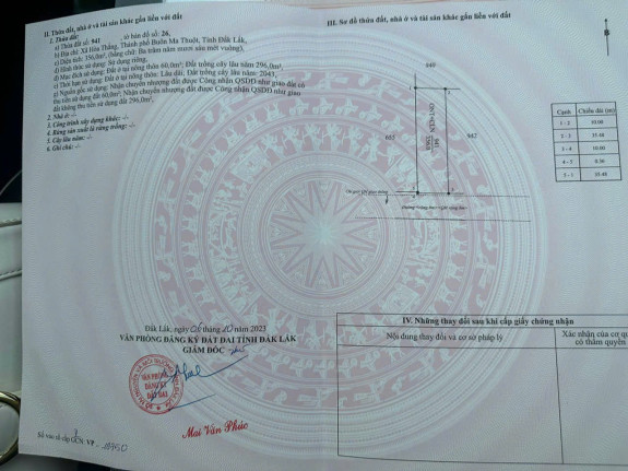 404