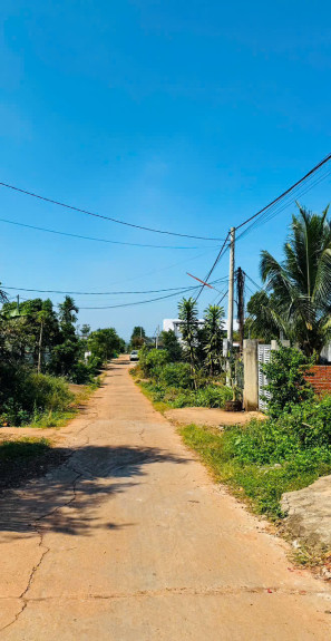 Bán đất giá rẻ tại Cư ÊBur, Buôn Ma Thuột – 5 lô liền kề mặt tiền đường A2 (sáp nhập phường Thành Nhất)
