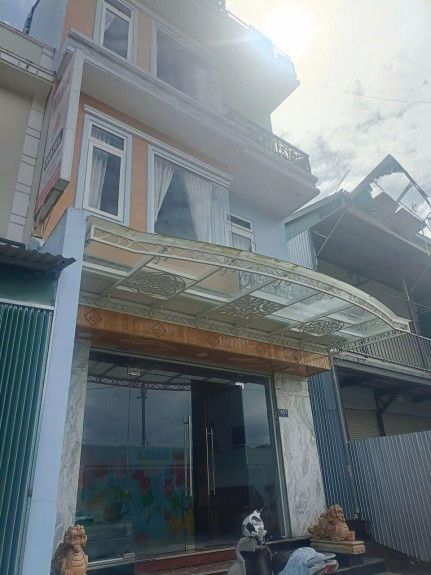 Bán Khách Sạn Phố Bùi Thị Xuân – Cơ Hội Vàng Giữa Trung Tâm Đà Lạt