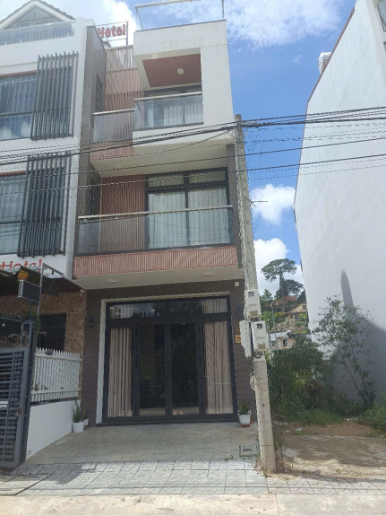 Bán Nhà Khu Quy Hoạch – Tái Định Cư Phạm Hồng Thái, Phường 10, Tp. Đà Lạt – Nhà Đẹp, Trung Tâm, Tiện Kinh Doanh